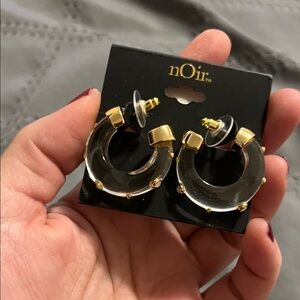 nOir Jewelry Gold and Clear Hoop Earrings